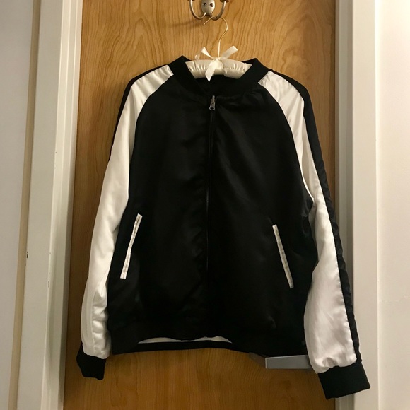 Thread and Supply Floral Bomber Jacket - Picture 5 of 6